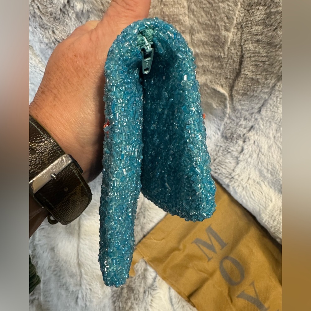 Moyna - Turquoise Blue Orange/Coral Reef Beaded Fold Over Clutch w/Dust Bag EUC - Picture 9 of 10